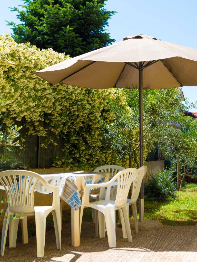 Balcony with seating area – Manuela Apartments Pula, apartment in Pula