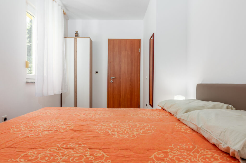 Bedroom with double bed – Manuela Apartments Pula, apartment in Pula
